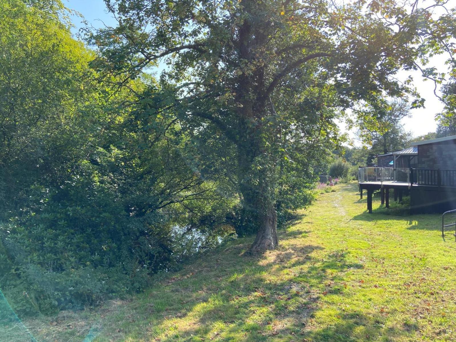 Chalet 64, Lakeside, Glan Gwna Holiday Park Caernarfon Exteriör bild