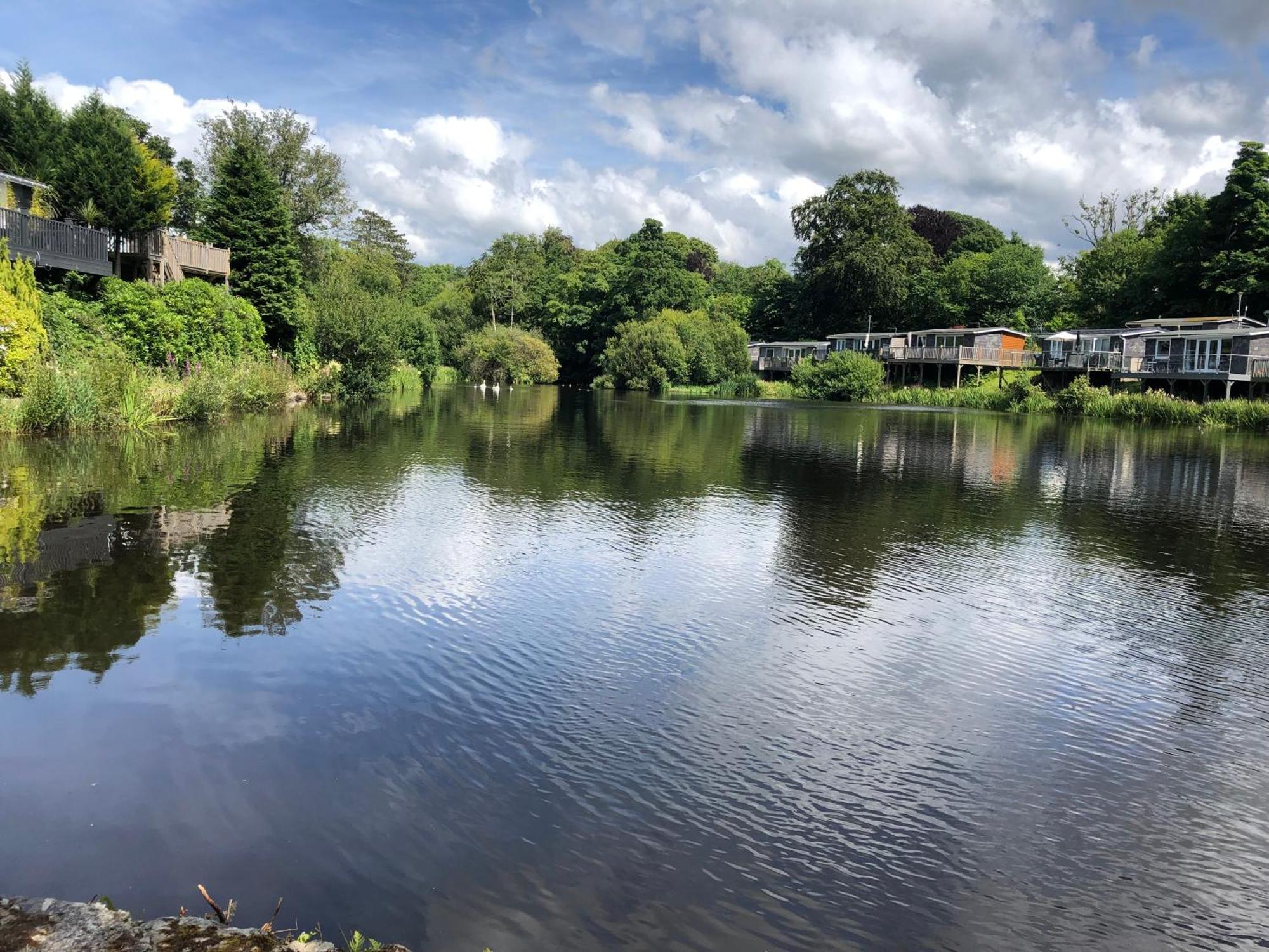 Chalet 64, Lakeside, Glan Gwna Holiday Park Caernarfon Exteriör bild